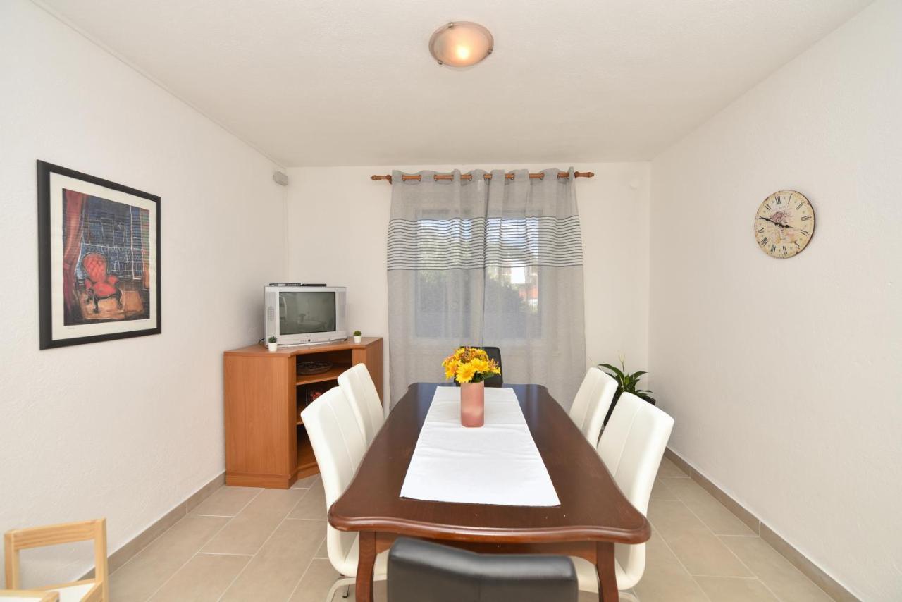 Apartments Marsela Tučepi المظهر الخارجي الصورة