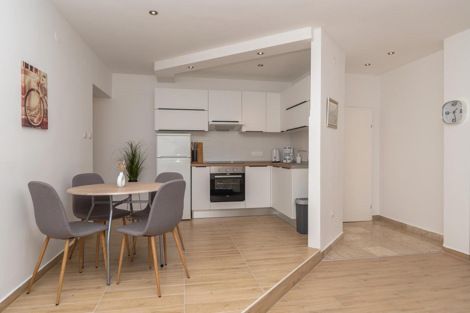 Apartments Marsela Tučepi المظهر الخارجي الصورة